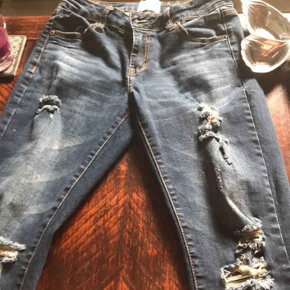 Jeans - Picture 2 of 4